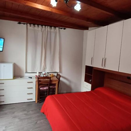 Casa Mango Appartement Stresa Buitenkant foto