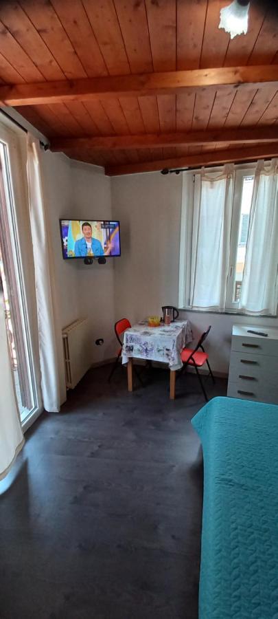 Casa Mango Appartement Stresa Buitenkant foto