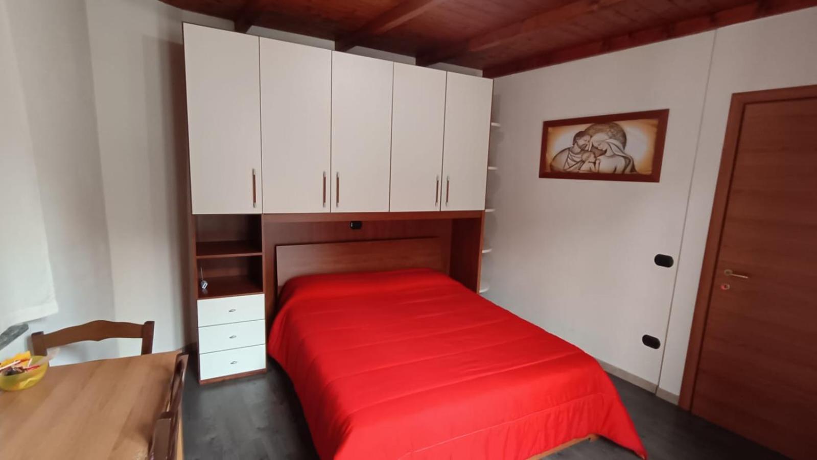 Casa Mango Appartement Stresa Buitenkant foto